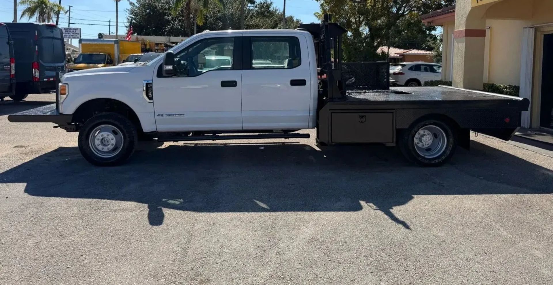 ford f-350 super duty chassis cab 2020 1FD8W3HT9LEC31970 image ford f-350 super duty chassis cab 2020 1FD8W3HT9LEC31970 image